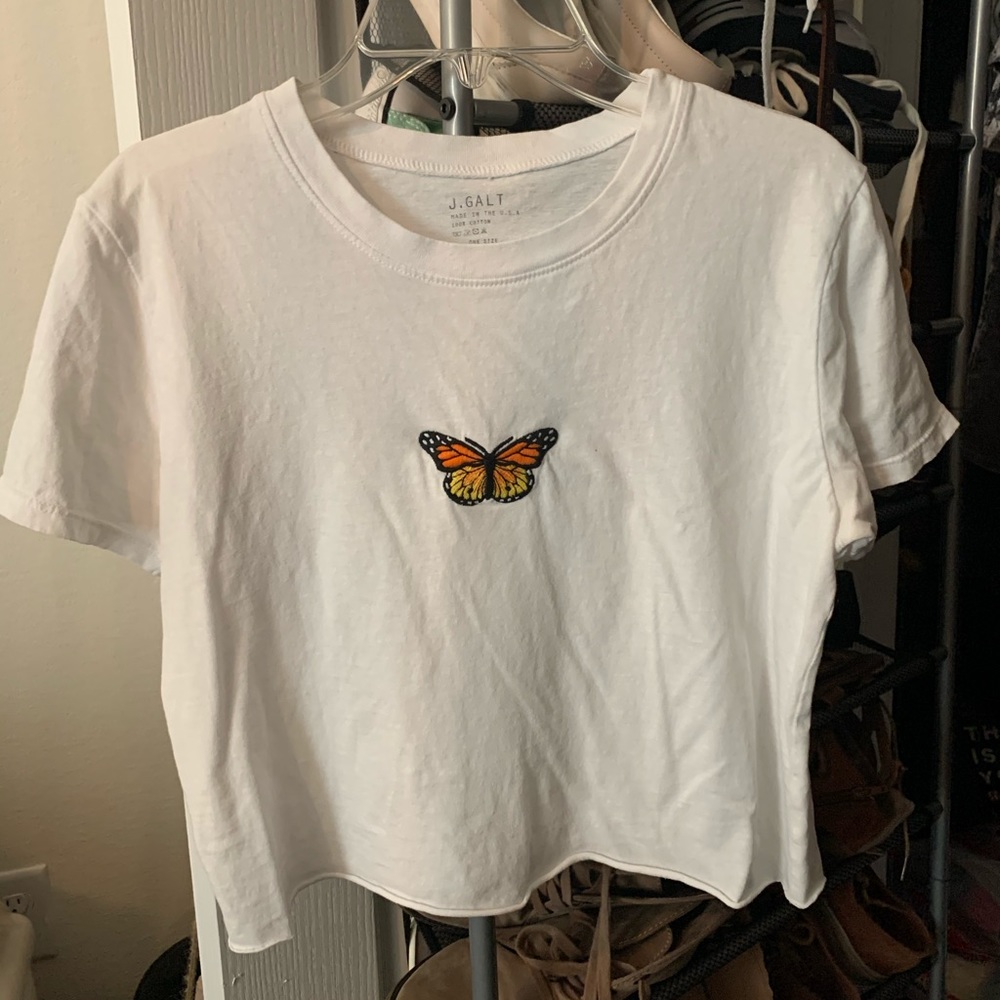 Butterfly crop shirt
